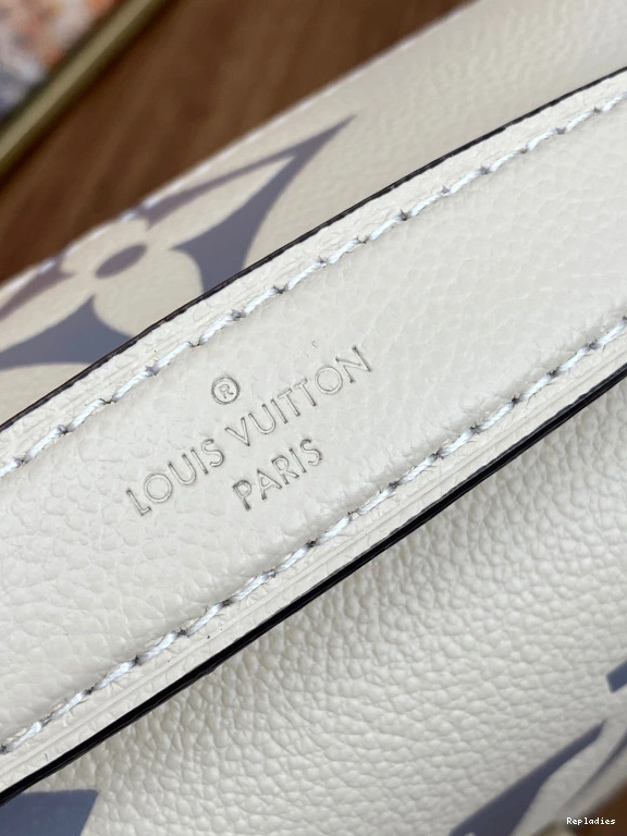 Cheap MÉTIS VUITTON POCHETTE LOUIS 0805